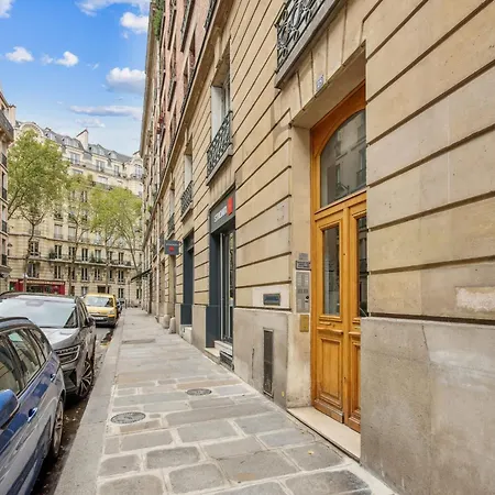 Champs De Mars - Ecole Militaire By B'your Appartement Parijs